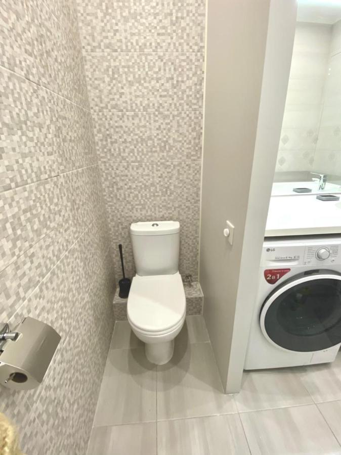 Vip Apartment In Odessa Exterior foto
